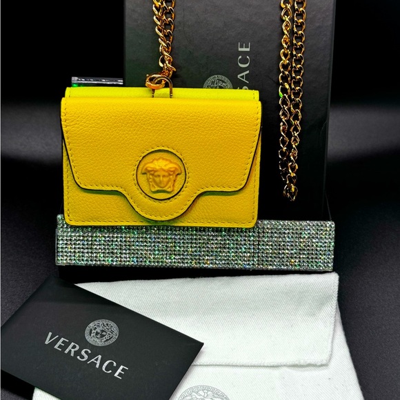 VERSACE Leather Wallet and Chain - Picture 4 of 16